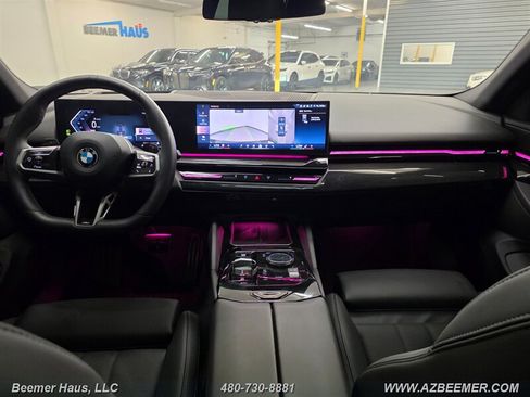 Used 2026 BMW 530i w/ M Sport Package RWD image 29