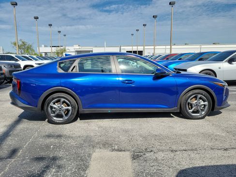 Used 2025 Kia K4 FWD image 8