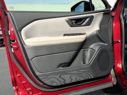 Certified 2025 Subaru Forester w/ Convenience Package #1 image 23