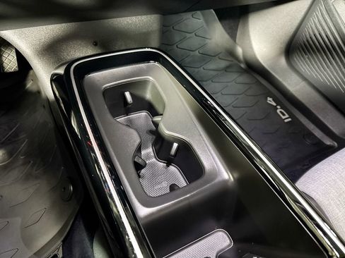 Certified 2024 Volkswagen ID.4 2WD image 15
