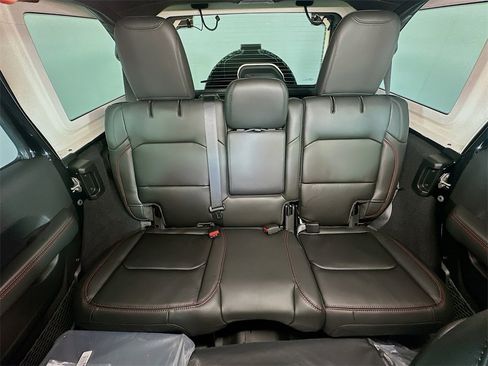 New 2026 Jeep Wrangler Unlimited Rubicon 392 image 10