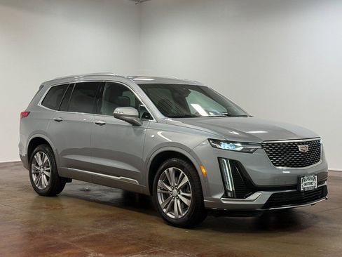 Used 2024 Cadillac XT6 Premium Luxury image 22