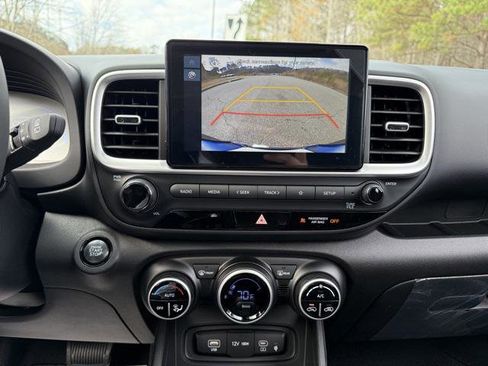 New 2026 Hyundai Venue SEL image 19