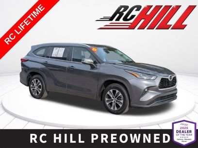 Used 2023 Toyota Highlander XLE