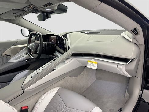 Used 2026 Chevrolet Corvette ZR1 w/ ZR1 Carbon Fiber Aero Package image 17