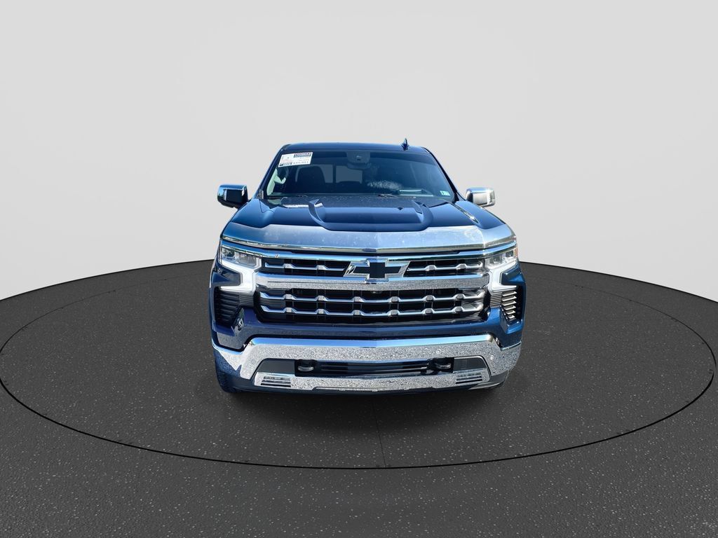 Used 2022 Chevrolet Silverado 1500 LTZ w/ LTZ Premium Package AWD/4WD image 3