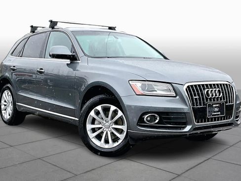 Used 2017 Audi Q5 2.0T Premium w/ Audi MMI Navigation Plus image 2