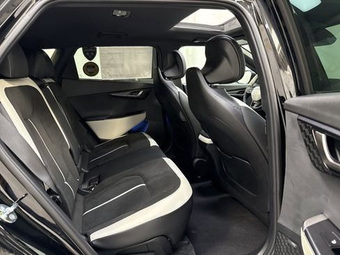 Used 2025 Kia EV6 GT-Line image 31