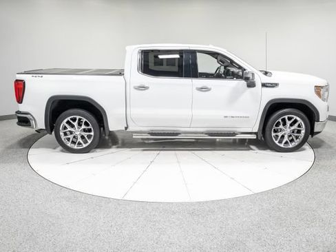 Used 2020 GMC Sierra 1500 SLT w/ SLT Premium Plus Package AWD/4WD image 9