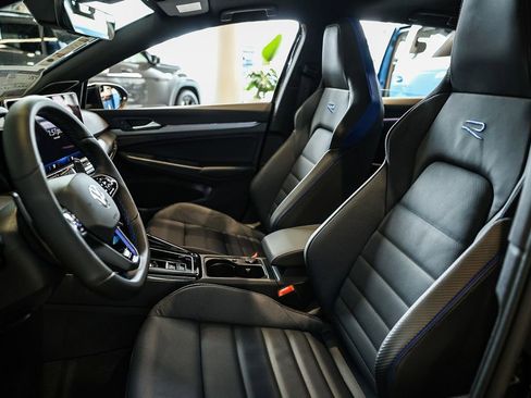 New 2026 Volkswagen Golf image 29