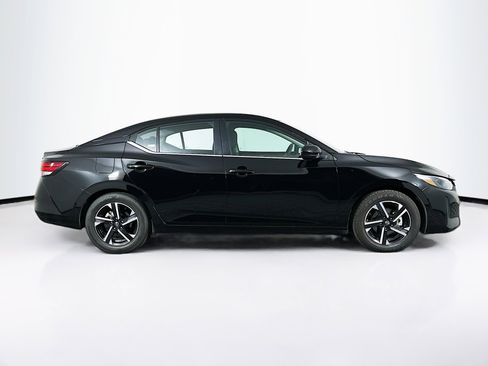 Used 2024 Nissan Sentra SV image 10