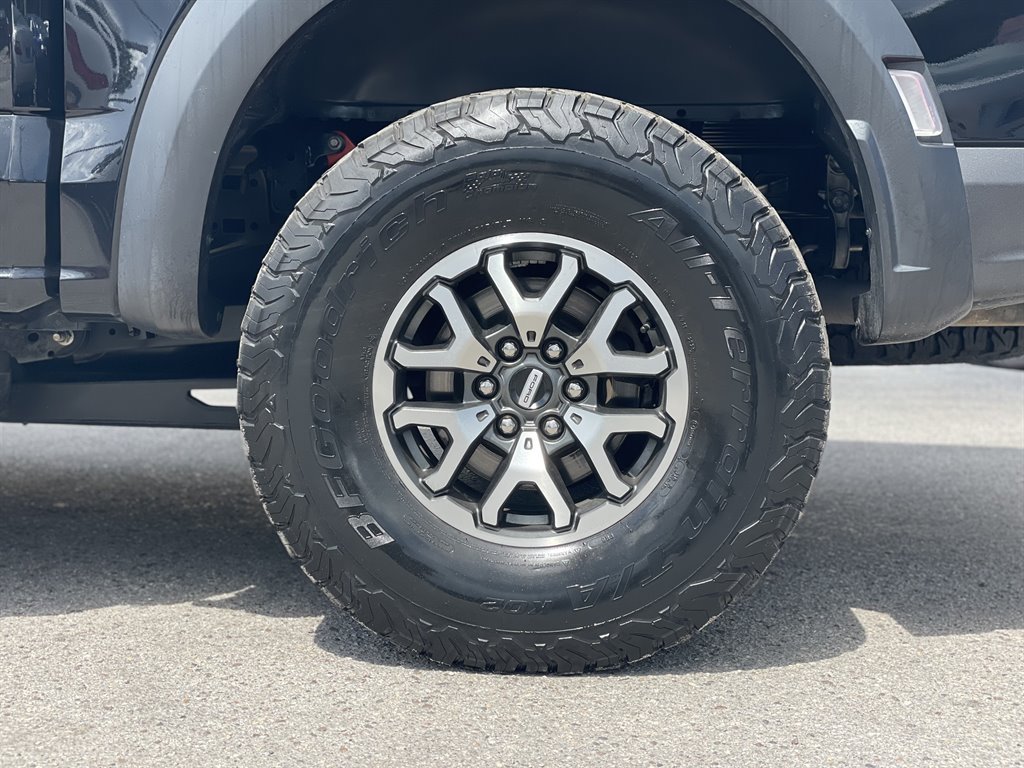 Used 2021 Ford F150 Raptor w/ Equipment Group 801A High AWD/4WD image 37