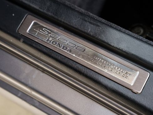 Used 2000 Honda S2000 image 14
