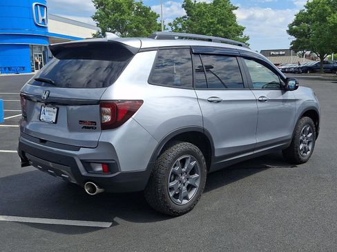 Used 2025 Honda Passport TrailSport image 6