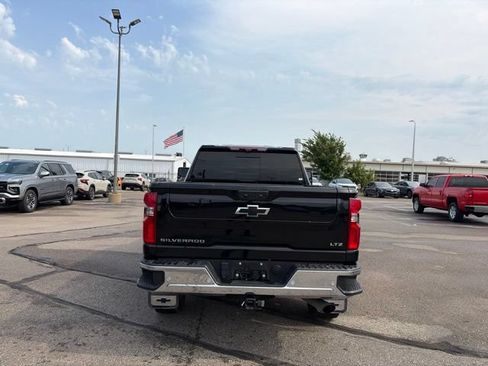 Used 2024 Chevrolet Silverado 2500 LTZ w/ LTZ Plus Package AWD/4WD image 6