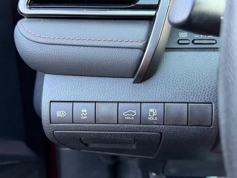 Used 2019 Toyota Camry LE FWD image 26