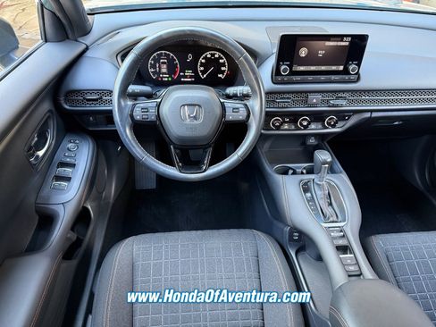 Used 2025 Honda HR-V Sport image 12