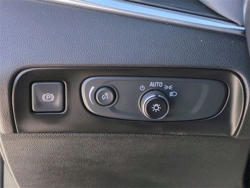 Certified 2020 Buick Enclave Essence w/ Trailering Package, 5000 lbs. image 18