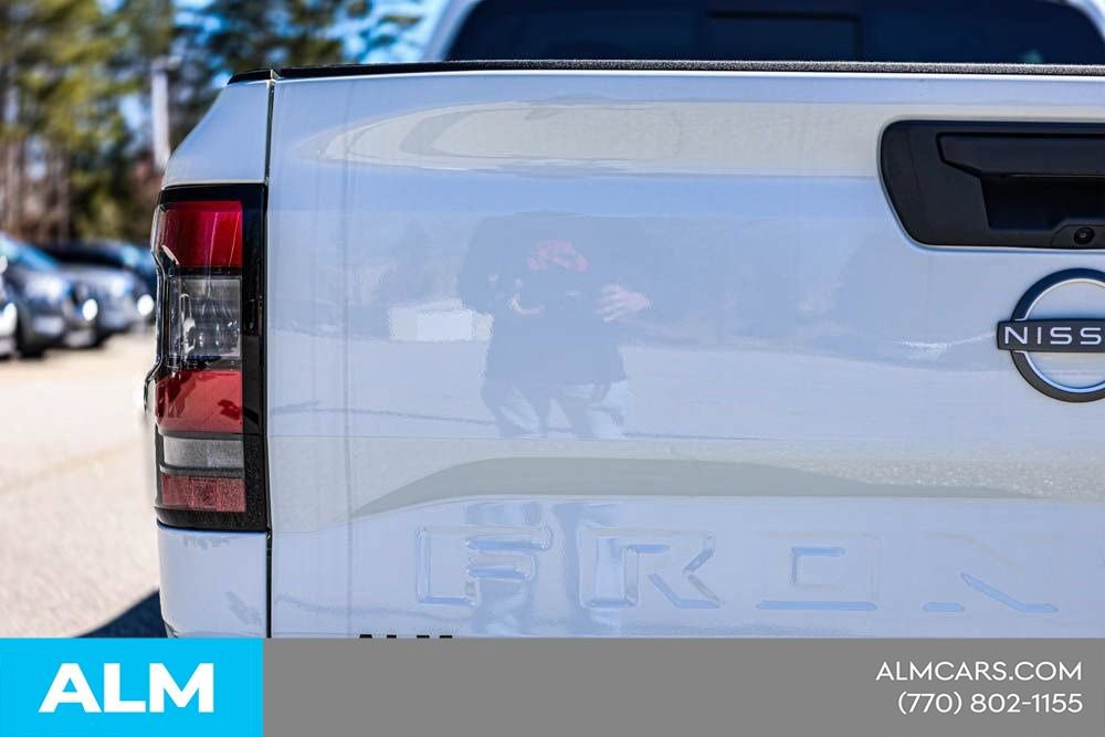 Certified 2025 Nissan Frontier SV w/ SV Convenience Package RWD image 13