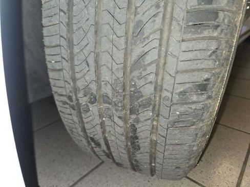 Used 2024 Chevrolet Malibu LT image 24