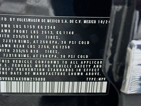 Used 2024 Volkswagen Tiguan Wolfsburg Edition image 12