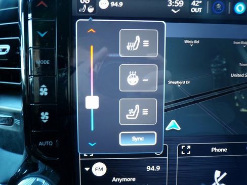 Used 2024 RAM 2500 Laramie image 27