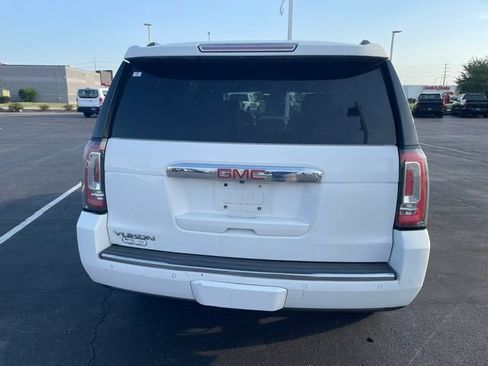 Used 2020 GMC Yukon Denali AWD/4WD image 5