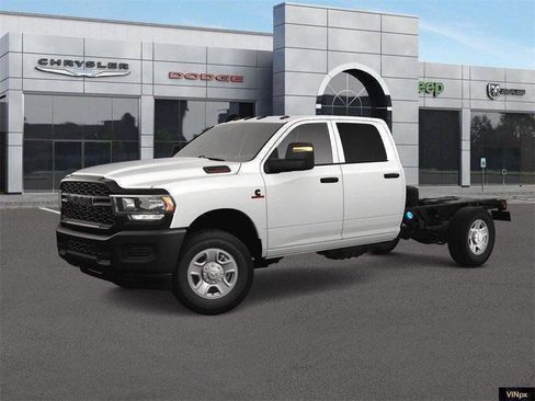 New 2024 RAM 3500 Tradesman w/ Safety Group AWD/4WD image 2