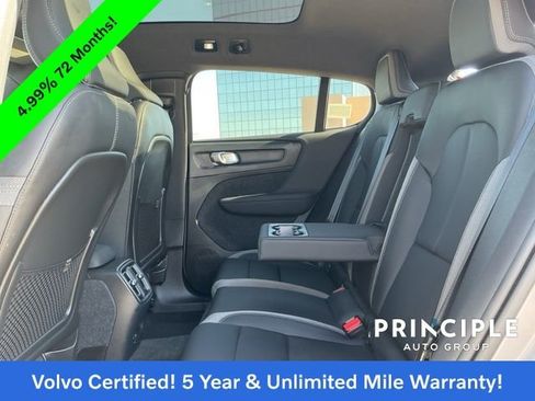 Certified 2023 Volvo C40 Recharge Core image 33