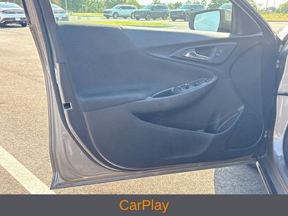 Used 2024 Chevrolet Malibu LT