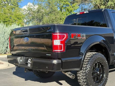 Used 2018 Ford F150 XLT w/ Equipment Group 302A Luxury AWD/4WD image 15