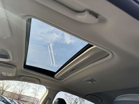 Used 2023 Subaru Crosstrek Hybrid w/ Moonroof Package w/Navigation image 19