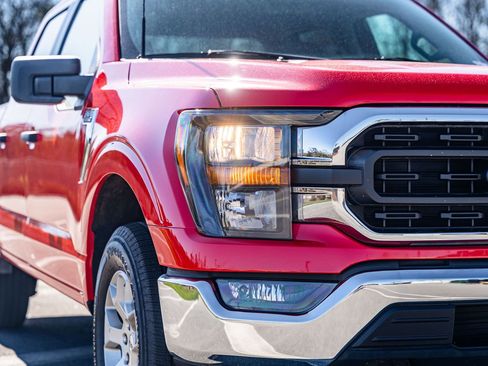 Used 2023 Ford F150 XLT image 10