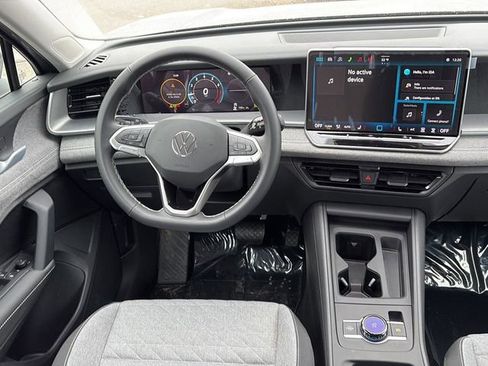 New 2026 Volkswagen Tiguan S image 9