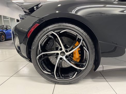 New 2026 McLaren 750S Spider image 23