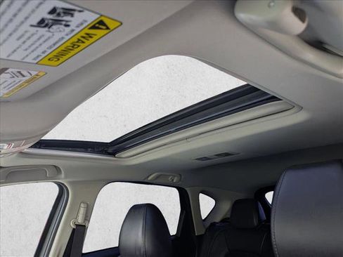 Used 2019 MAZDA CX-5 Touring image 14