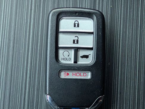 Used 2022 Honda Pilot Sport image 29