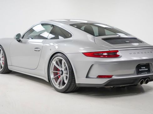 Certified 2018 Porsche 911 GT3 image 3