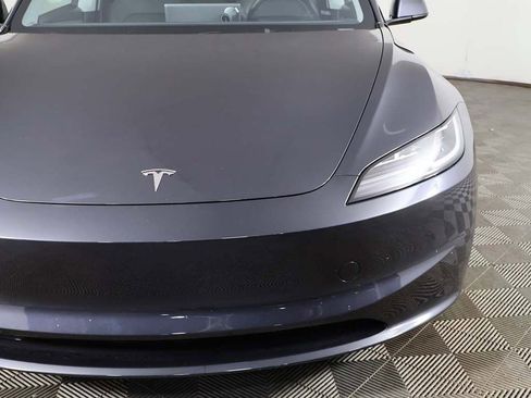 Used 2025 Tesla Model 3 Long Range RWD image 17
