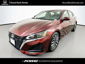 Used 2023 Nissan Altima 2.5 SV image 1