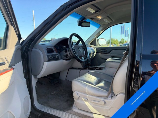 Used 2014 GMC Yukon SLT AWD/4WD image 9