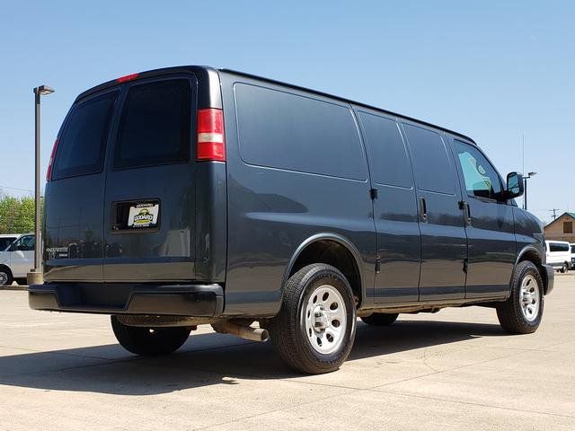 Used 2014 Chevrolet Express 1500 RWD image 6