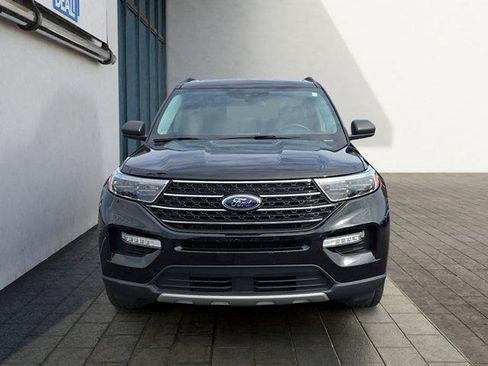 Certified 2023 Ford Explorer XLT w/ Equipment Group 202A AWD/4WD image 8
