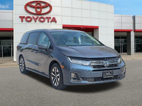 Used 2025 Honda Odyssey EX-L image 1