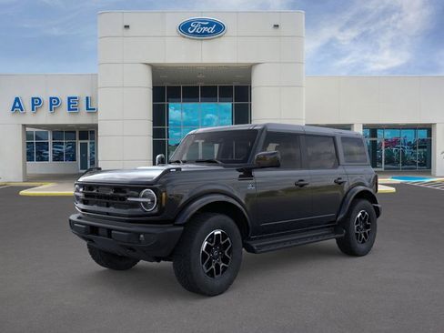 New 2025 Ford Bronco Outer Banks image 2