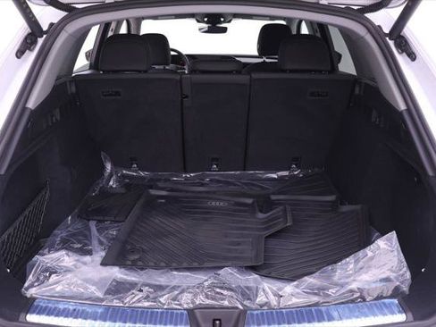Certified 2025 Audi Q5 Premium w/ Convenience Package AWD/4WD image 19