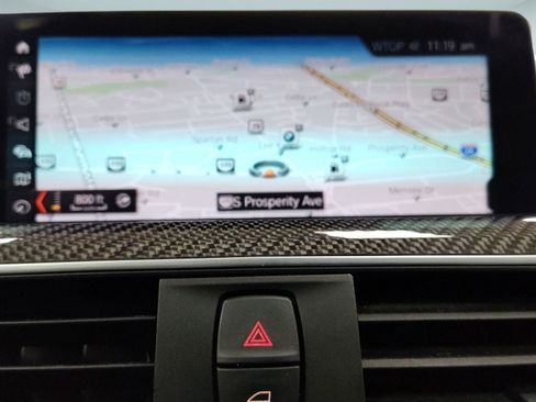 Used 2020 BMW M4 Coupe w/ Executive Package image 23