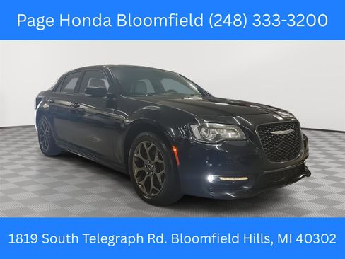 Used 2018 Chrysler 300 S w/ 300S Premium Group image 1