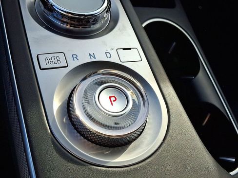 Used 2024 Genesis GV70 2.5T Sport Prestige w/ Sport Prestige Package image 12