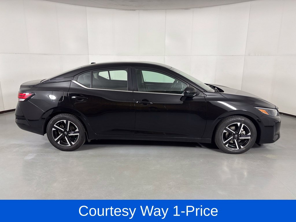 Used 2024 Nissan Sentra SV FWD image 12